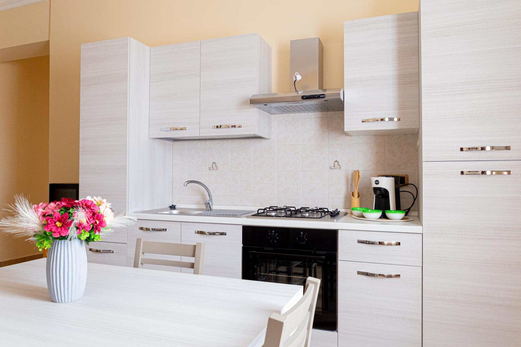 Alexas Rooms Crotone Esterno foto